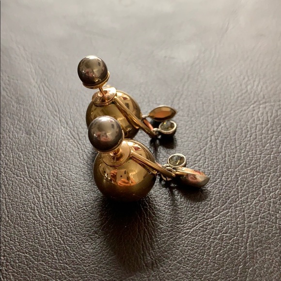 Tribal Dior Earring - Picture 5 of 8